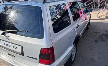 Volkswagen Golf 1994 года за 1 800 000 тг. в Алматы фото 4