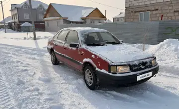 Volkswagen Passat 1990 года за 800 000 тг. в Астана фото 1