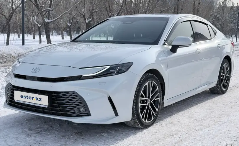 Toyota Camry 2025 года за 22 000 000 тг. в Астана