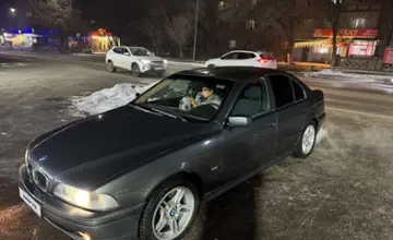 BMW 5 серии 2003 года за 3 000 000 тг. в Алматы фото 4