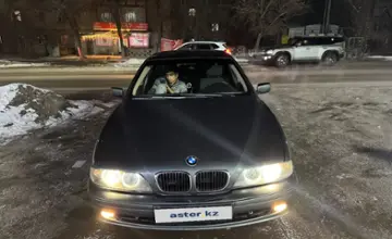 BMW 5 серии 2003 года за 3 000 000 тг. в Алматы
