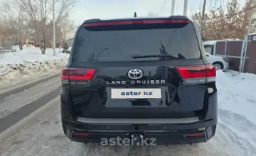 Toyota Land Cruiser 2025 года за 65 000 000 тг. в Костанай фото 3