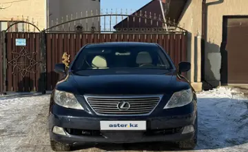 Lexus LS 2008 года за 7 000 000 тг. в Атырау фото 1