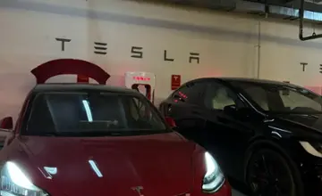 Tesla Model 3 2020 года за 11 000 000 тг. в Алматы фото 2