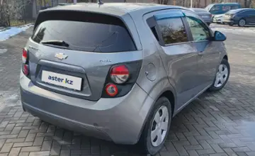 Chevrolet Aveo 2013 года за 3 200 000 тг. в Алматы фото 4