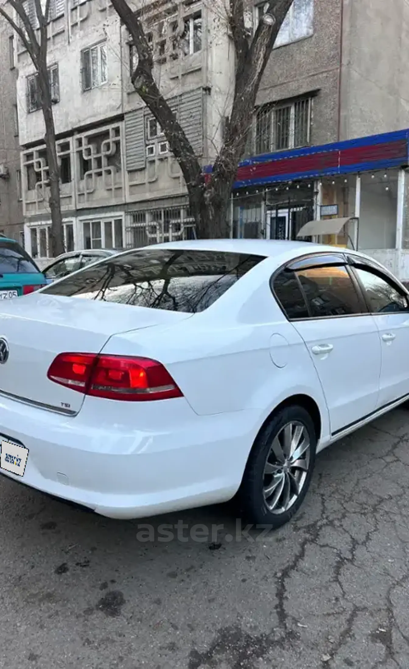Volkswagen Passat 2013 года за 5 200 000 тг. в Алматы фото 4