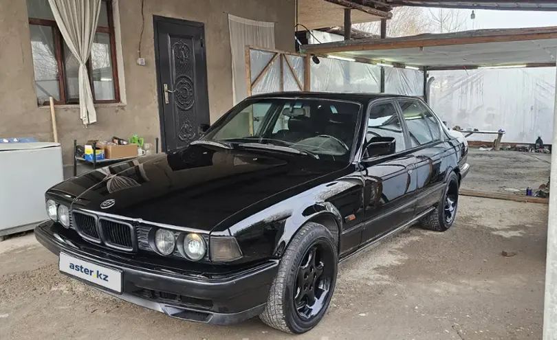 BMW 7 серии 1994 года за 3 000 000 тг. в Алматы