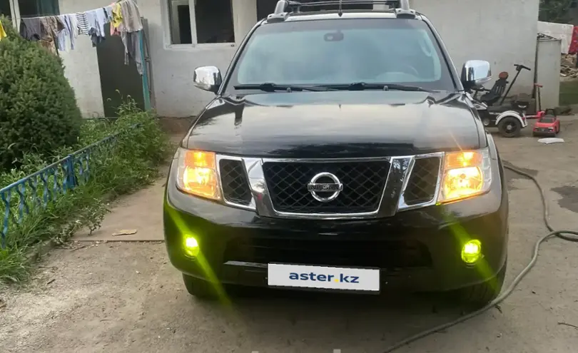 Nissan Navara (Frontier) 2010 года за 4 500 000 тг. в Алматы