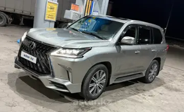 Lexus LX 2016 года за 37 000 000 тг. в Астана фото 1