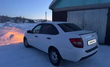 LADA (ВАЗ) Granta 2018 года за 3 000 000 тг. в Усть-Каменогорск фото 3
