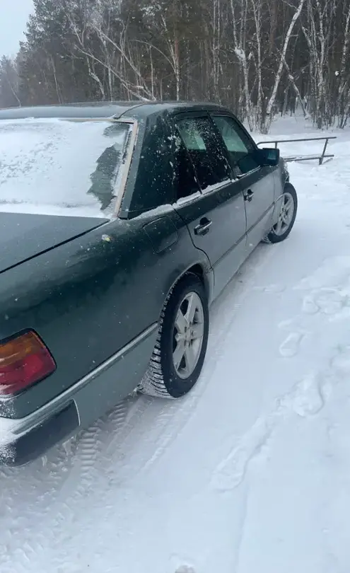 Mercedes-Benz E-Класс 1993 года за 1 300 000 тг. в Кокшетау фото 2