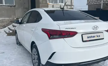 Hyundai Accent 2022 года за 7 300 000 тг. в Астана