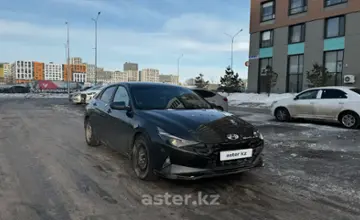 Hyundai Elantra 2023 года за 8 200 000 тг. в Астана фото 4