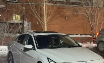 Hyundai Elantra 2021 года за 10 000 000 тг. в Астана фото 3