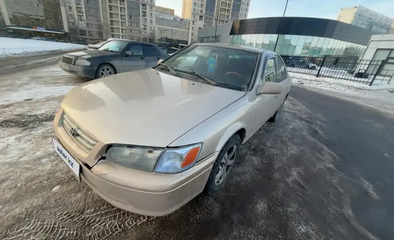 Toyota Camry 2001 года за 4 000 000 тг. в Астана