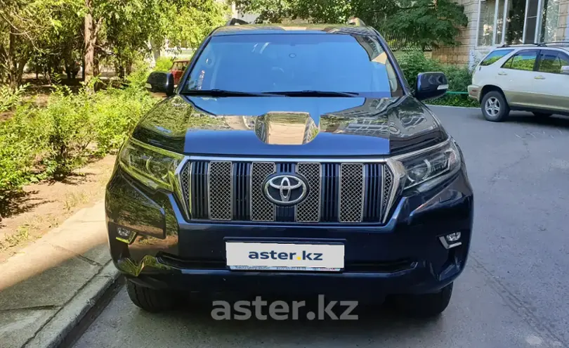 Toyota Land Cruiser Prado 2018 года за 23 000 000 тг. в Усть-Каменогорск