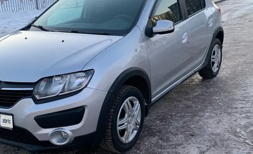 Renault Sandero 2016 года за 4 500 000 тг. в Астана