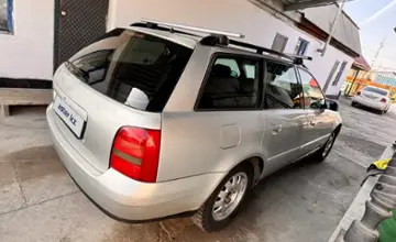 Audi A4 2001 года за 2 700 000 тг. в Алматы фото 4