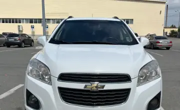 Chevrolet Tracker 2014 года за 5 900 000 тг. в Алматы фото 2