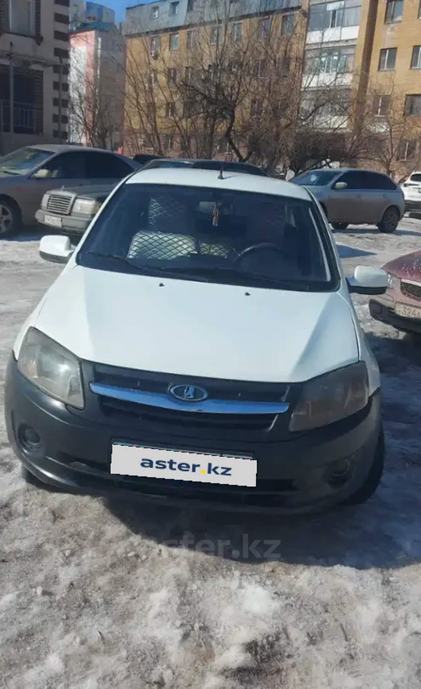 LADA (ВАЗ) Granta 2013 года за 2 500 100 тг. в Астана фото 2