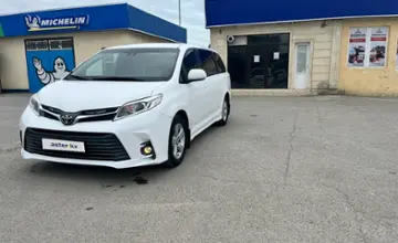 Toyota Sienna 2020 года за 14 000 000 тг. в Мангистауская область фото 2