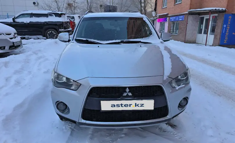Mitsubishi Outlander 2010 года за 7 500 000 тг. в Астана фото 3