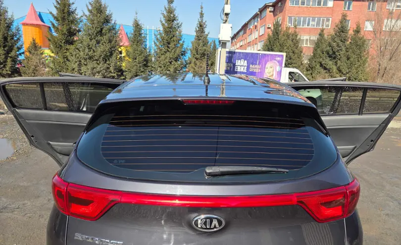 Kia Sportage 2017 года за 8 800 000 тг. в Усть-Каменогорск фото 3
