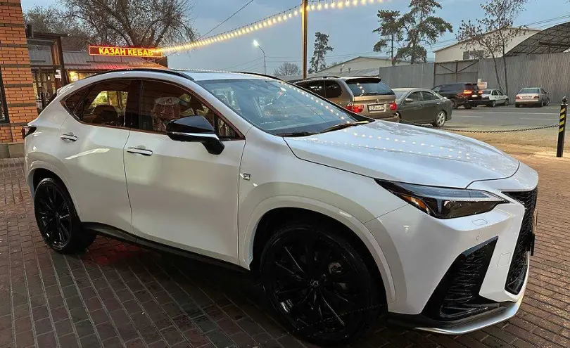 Lexus NX 2025 года за 33 500 000 тг. в Алматы фото 3