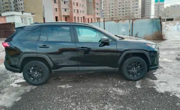 Toyota RAV4 2021 года за 12 800 000 тг. в Астана фото 3