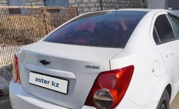 Chevrolet Aveo 2013 года за 2 700 000 тг. в Атырауская область фото 2