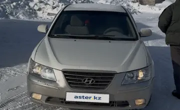 Hyundai Sonata 2010 года за 3 999 999 тг. в Астана фото 2
