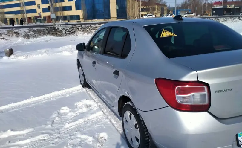 Renault Logan 2015 года за 3 000 000 тг. в Актюбинская область фото 3