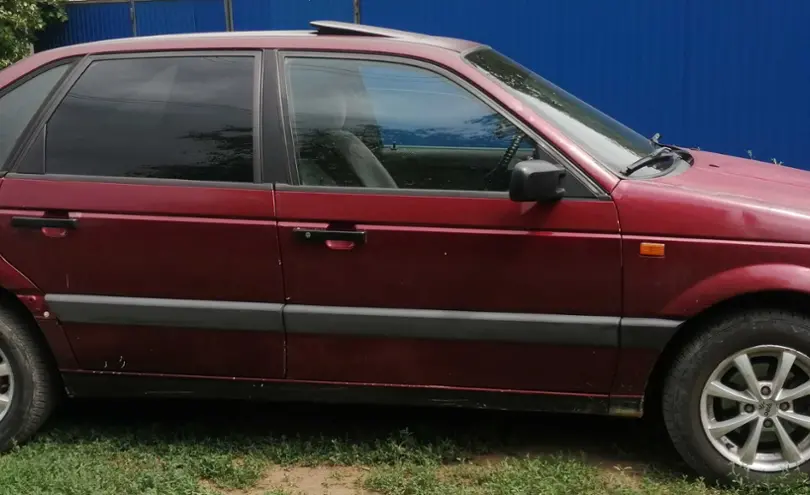 Volkswagen Passat 1993 года за 1 500 000 тг. в Уральск фото 2