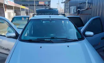 Nissan Almera Tino 2003 года за 2 400 000 тг. в Тараз фото 3