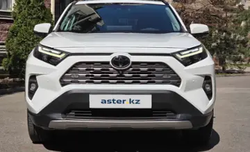Toyota RAV4 2023 года за 18 900 000 тг. в Алматы фото 2