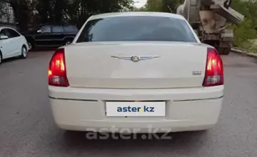 Chrysler 300C 2007 года за 7 000 000 тг. в Алматы фото 4