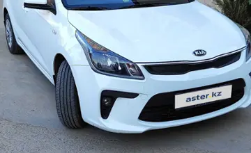 Kia Rio 2018 года за 6 700 000 тг. в Атырау фото 3