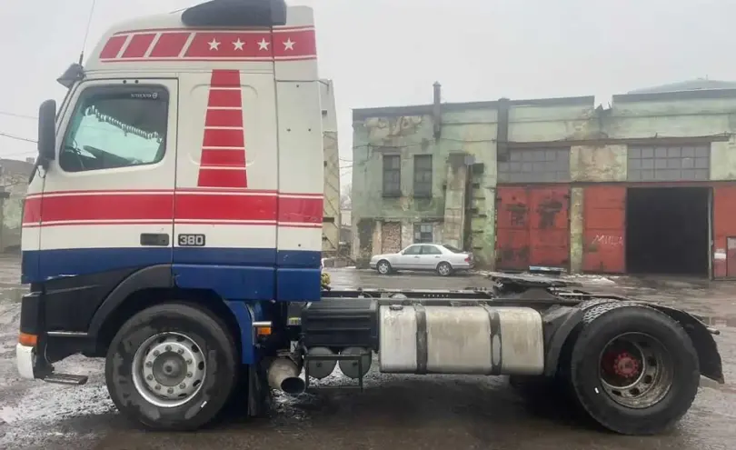 Volvo FH 1997 года за 10 000 000 тг. в Караганда