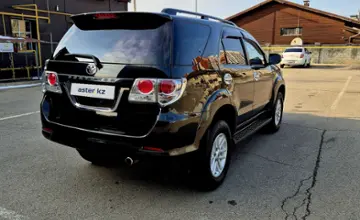 Toyota Fortuner 2015 года за 13 000 000 тг. в Алматы фото 4