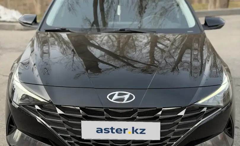 Hyundai Elantra 2021 года за 9 600 000 тг. в Алматы фото 2