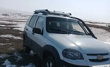 Chevrolet Niva 2013 года за 2 400 000 тг. в Актюбинская область фото 2