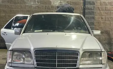 Mercedes-Benz E-Класс 1994 года за 1 600 000 тг. в Алматы фото 2