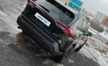 Toyota RAV4 2021 года за 12 800 000 тг. в Астана фото 4