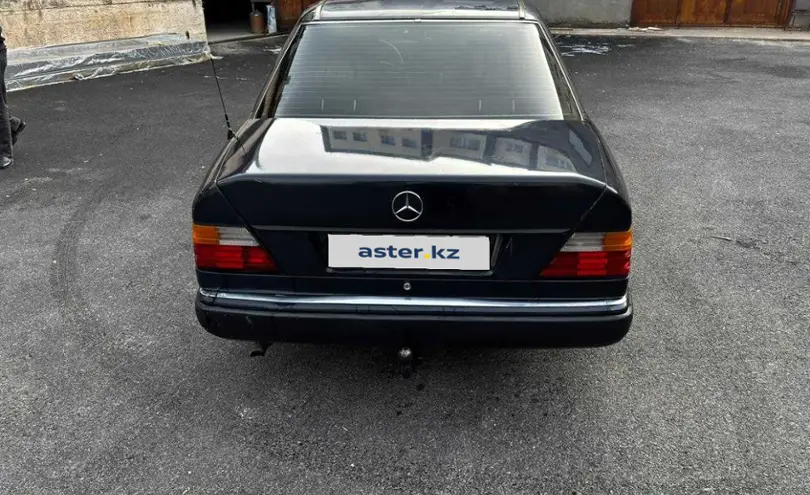 Mercedes-Benz E-Класс 1992 года за 1 300 000 тг. в Шымкент фото 2