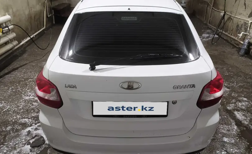LADA (ВАЗ) Granta 2014 года за 2 000 000 тг. в Экибастуз