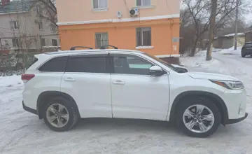 Toyota Highlander 2017 года за 15 500 000 тг. в Актюбинская область фото 2