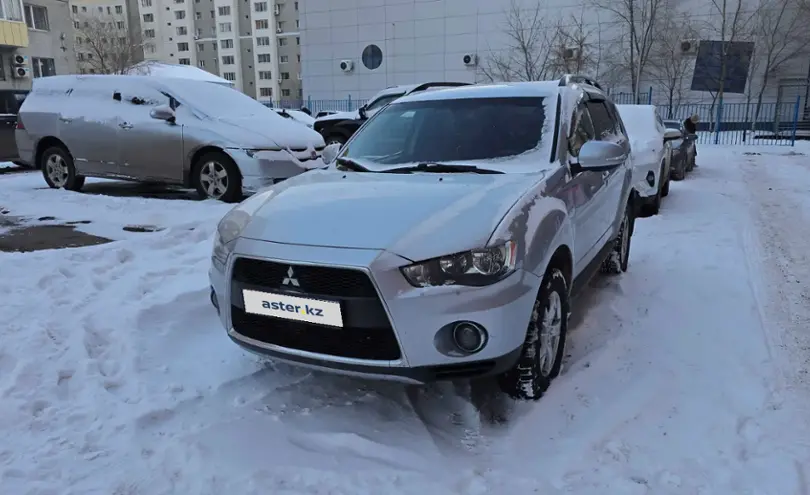 Mitsubishi Outlander 2010 года за 7 500 000 тг. в Астана фото 2
