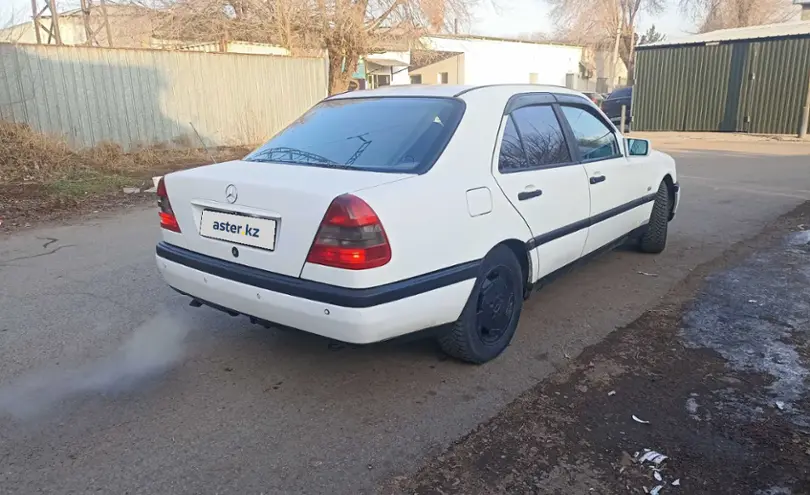 Mercedes-Benz C-Класс 1995 года за 1 100 000 тг. в Алматы фото 3