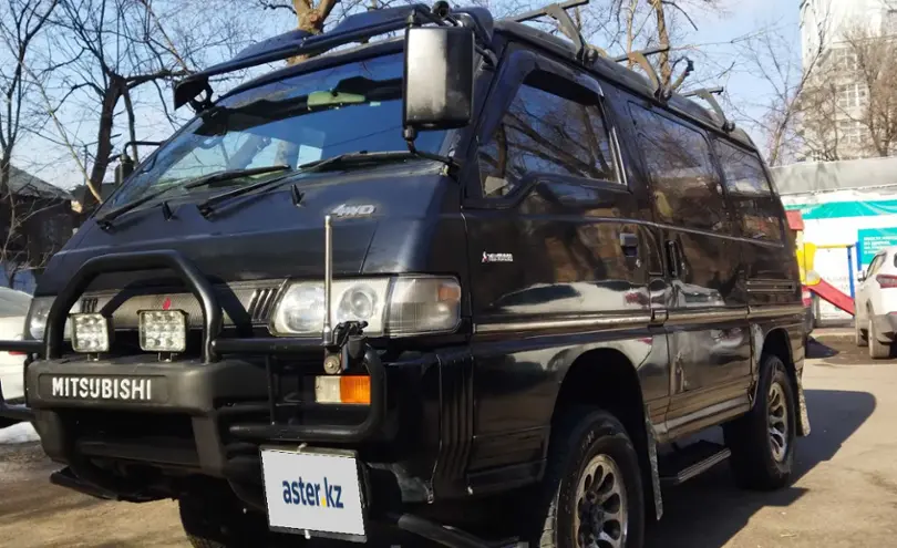 Mitsubishi Delica 1995 года за 2 600 000 тг. в Алматы