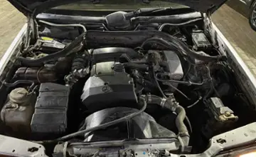 Mercedes-Benz E-Класс 1994 года за 1 600 000 тг. в Алматы